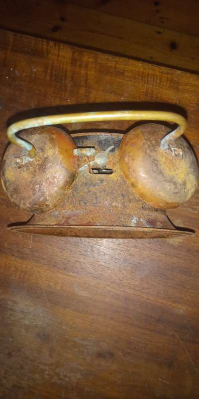 Very large vintage double Bell alarm clock with great overall patina. Not in working order