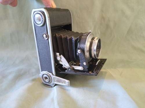 VINTAGE VOIGTLANDER Bessa 66 FOLDING bellows  CAMERA