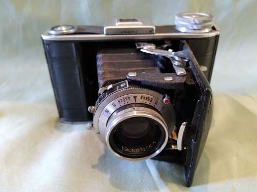 VINTAGE VOIGTLANDER Bessa 66 FOLDING bellows  CAMERA
