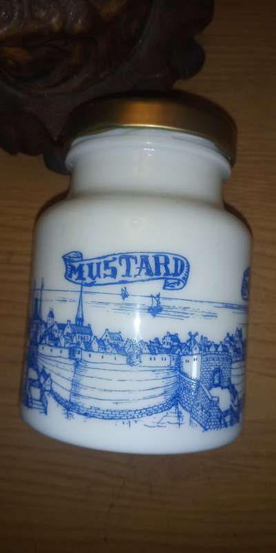 Mustard Pot blue and white