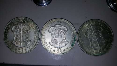 THREE 1960 FIVE SHILLINGS BID PER PIECE
