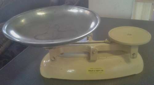 PHILIP & TACEY LTD SCALE FULLHAM LONDON MADE IN ENGLAND
