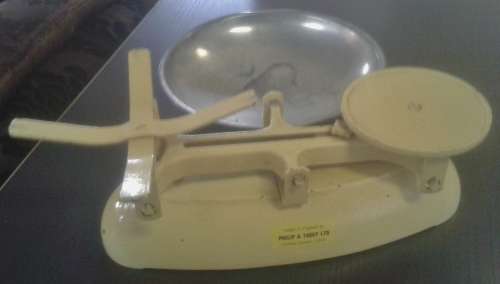 PHILIP & TACEY LTD SCALE FULLHAM LONDON MADE IN ENGLAND