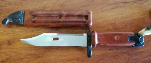 UNKNOWN BAYONET WITH SCABBARD