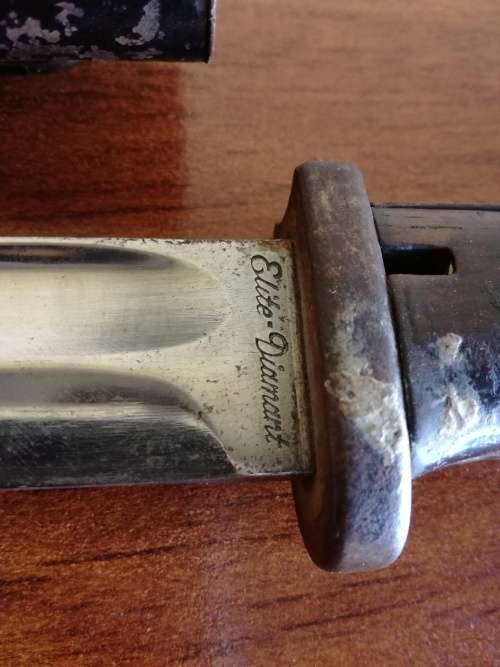 VINTAGE ELITE DIAMANT BAYONET WITH SCABBARD