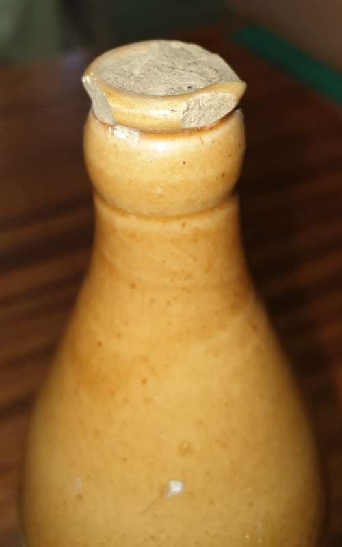 VERY SCARES STRANGER MINERAL WATER WORKS GINGER BEER