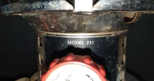 VINTAGE COLEMAN LAMP FROM 12 OF 1976 MODEL 231