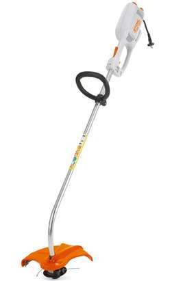 Stihl Weed Eater c/w 30 meter Extension Price reduced for one week only