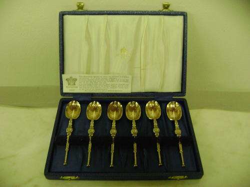 Set of 6 Spoons ("Faithful Reproduction of Anointing Spoon) dd 1953 - souvenir to the coronation