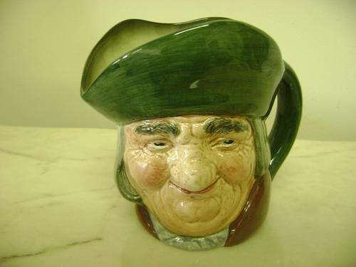 VERY LARGE ROYAL DOULTON TOBY JUG "TOBY PHILPOTTS" (RN 817031)
