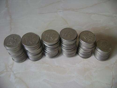 139 CIRCULATED SOUTH AFRICAN R1 NICKEL COINS (1977-1990) - LAST LOT AVAILABLE