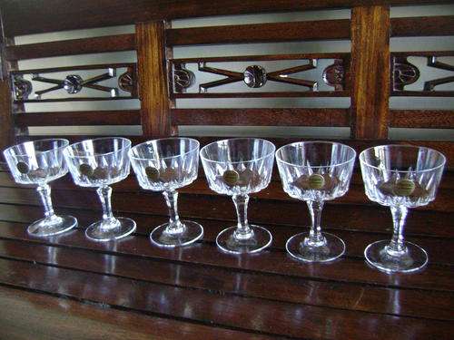 6 VINTAGE CRYSTAL D'ARQUES (FRANCE) CHAMPAGNE GLASSES - PERFECT CONDITION (NO. 2)