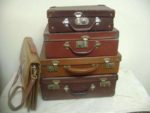 4 VINTAGE CARD BOARD SCHOOL SUITCASES PLUS ONE LEATHER (ITALY) BRIEFCASE - SOLD TOGETHER AS ONE LOT