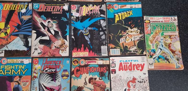 Job lot of 16 Vintage comic books - sold together as one lot