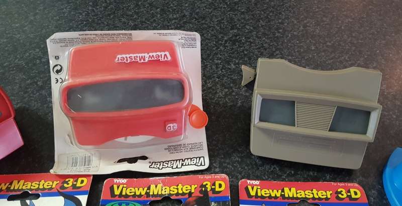 Amazing Find - VIEWMASTER viewers plus sealed packets with viewmaster reels plus extra items