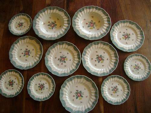 Large collection of ROYAL DOULTON plates - all in perfect condition!!!