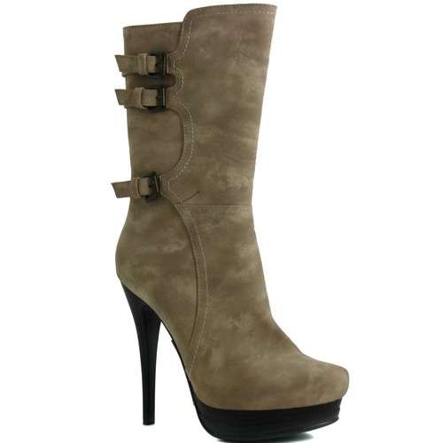 Plum Delicious Jasmin Boots (Size: 6)