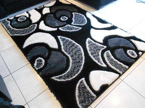 BRAND NEW: Shaggy Rug - Black, White & Grey - (SAVE 55%)
