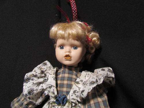 LOVELY PORCELAIN DOLL!!!