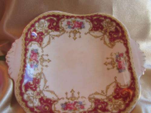 A QUEEN ANNE REGENCY FINE BONE CHINA MADE IN ENGLAND BOWL!!!