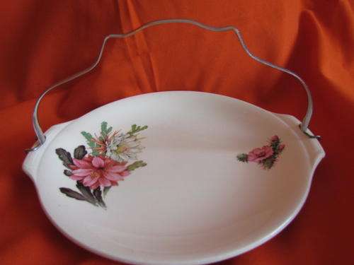 A BEAUTIFUL GRINDLEY PORCELAIN CAKE PLATE WITH A HANDLE!!