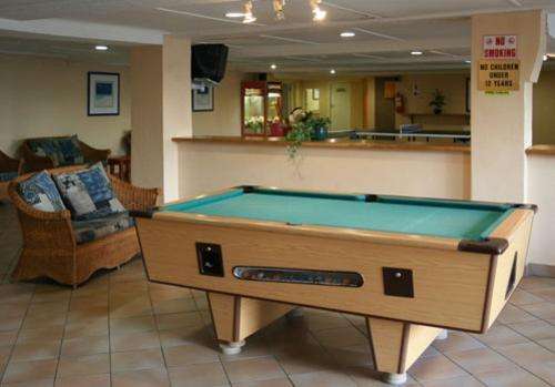 4 Sleeper Unit available at Margate Beach Club from 29 March till 5 April 2019 (UNIT U40)