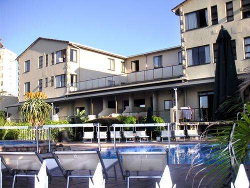 4 Sleeper Unit available at Margate Beach Club from 29 March till 5 April 2019 (UNIT U40)