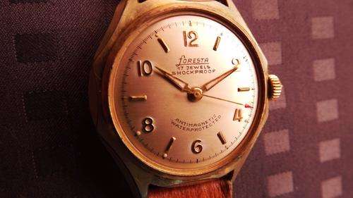 ***collectors***1940'S SWISS FORESTA ***LOW STARTING PRICE**
