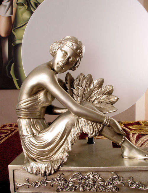 Classic art deco table lamp 36cm tall beautiful LAST ONE