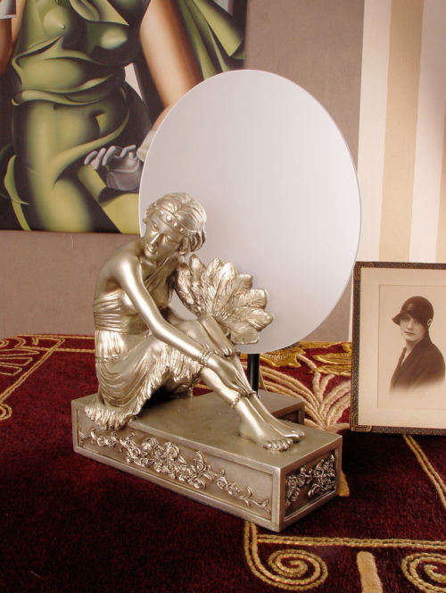 Classic art deco table lamp 36cm tall beautiful LAST ONE