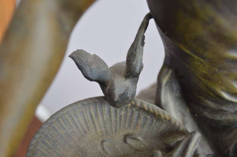 Beautifull French sigened F.Moreau spelter Premier fruits clock