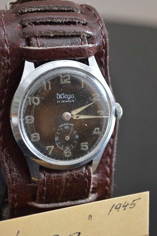 WEGA SWISS MILITARY WATCH 1945-50 with new leather strap