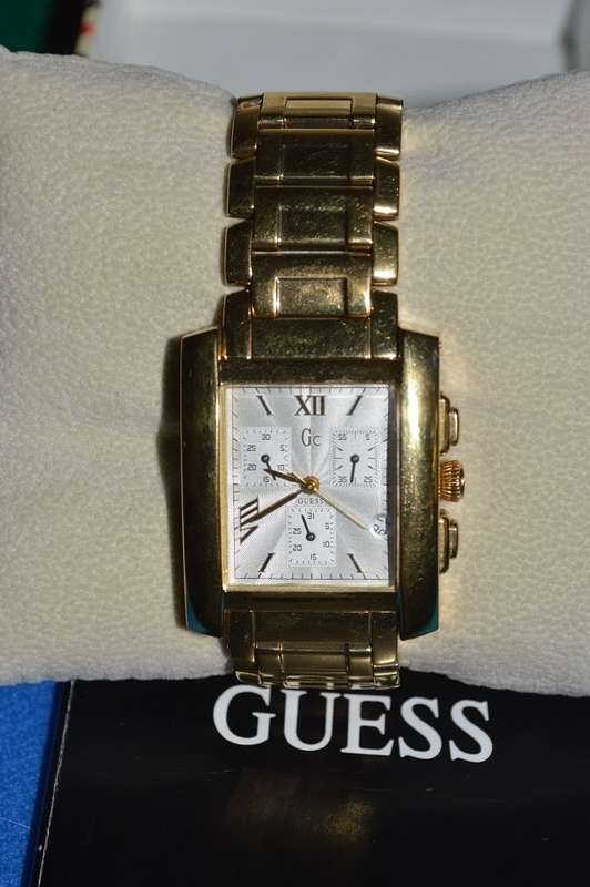 Large luxurious GUESS chronograph mens watch GC2000 new old stock
