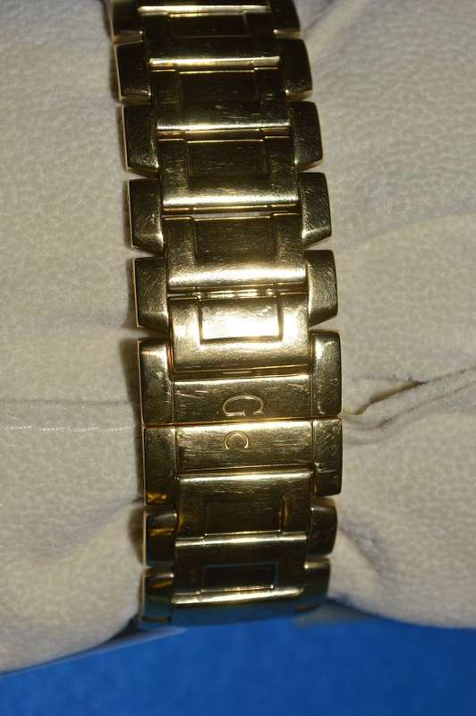 Large luxurious GUESS chronograph mens watch GC2000 new old stock