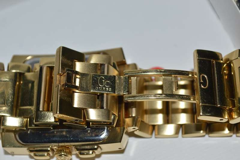 Large luxurious GUESS chronograph mens watch GC2000 new old stock