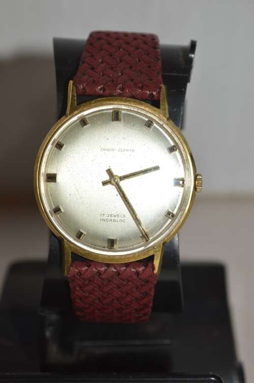 Zaigor Zephyr Swiss 17 Jewels incabloc mens watch