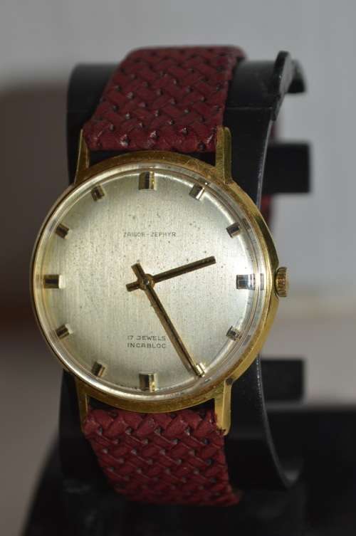 Zaigor Zephyr Swiss 17 Jewels incabloc mens watch