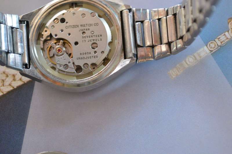 Citizen cal.8260A -- mens watch -- 1970s