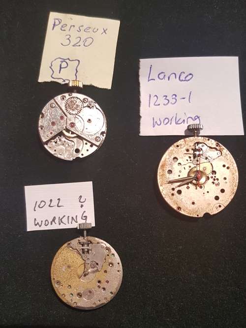 3 watch movements 2x working as per pictures 1022 , perseux, Lanco