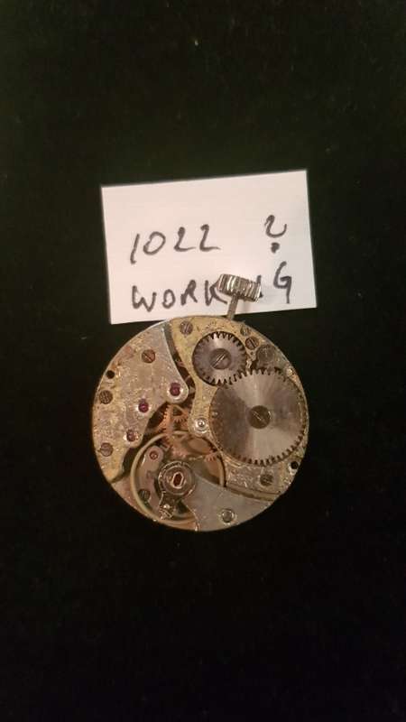 3 watch movements 2x working as per pictures 1022 , perseux, Lanco