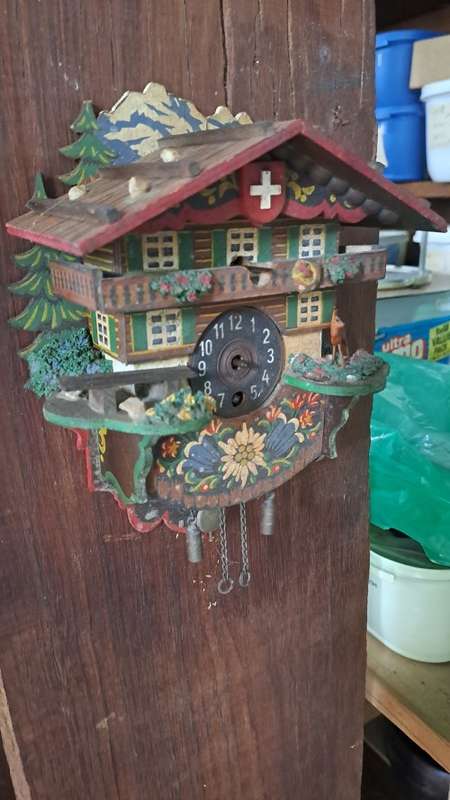 Working miniature cuckoo clock