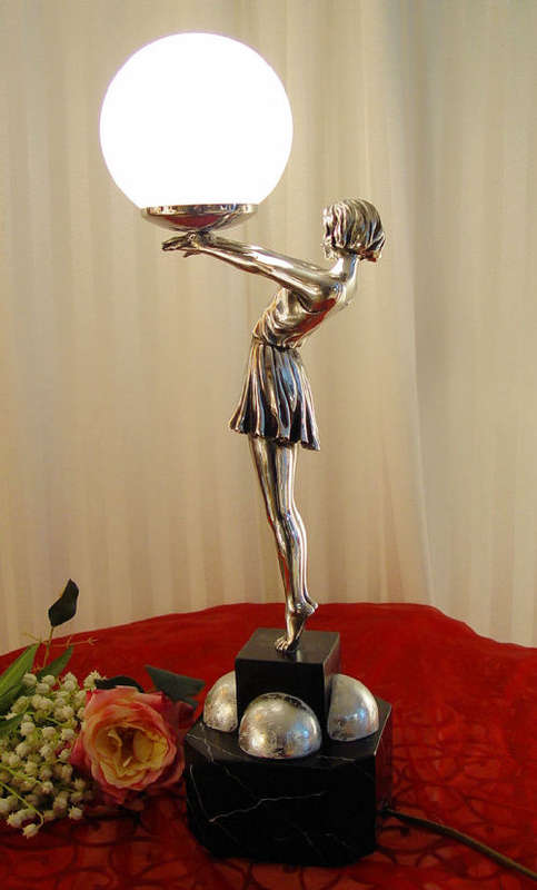 RARE TABLE LAMP ART DECO DANCER  56cm Tall