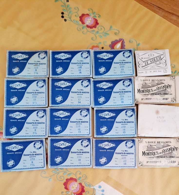 Lot 2 watch springs various with different qty`s