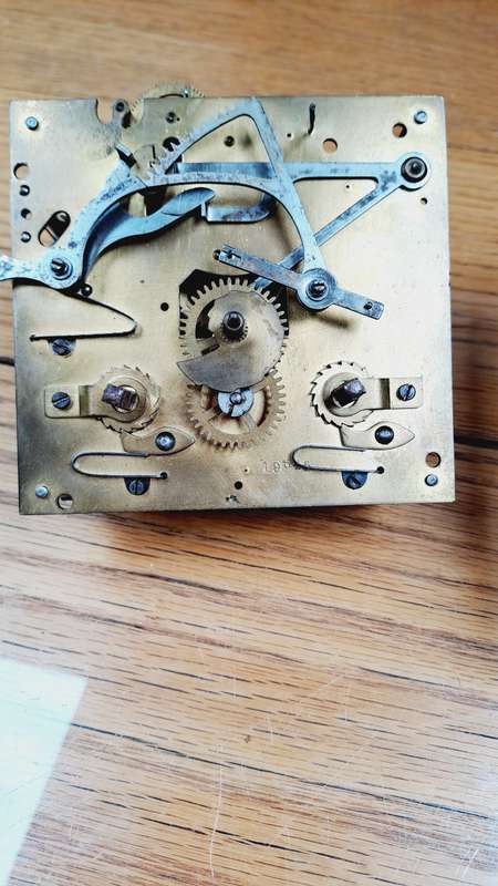 Clock movement no 1