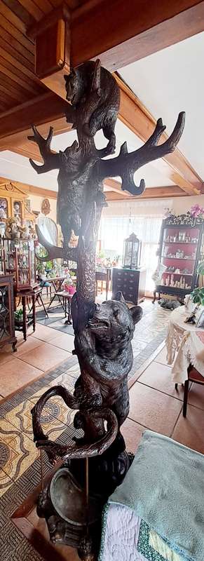 Rare 3 bear Black Forest carved coat/umbrella stand 2.2m tall for the grander home