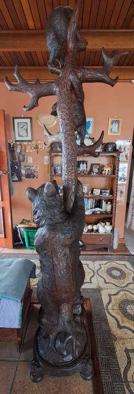 Rare 3 bear Black Forest carved coat/umbrella stand 2.2m tall for the grander home