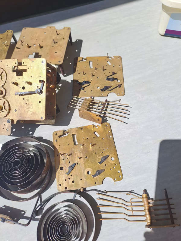 looks like 4 FHS clock moments for spares or repairs