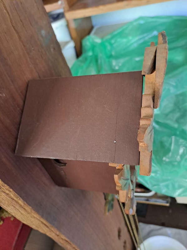 Cuckoo clock working no 7