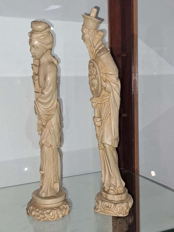 A pair of Japanese Emperor  Royal couple tall detailed figurines