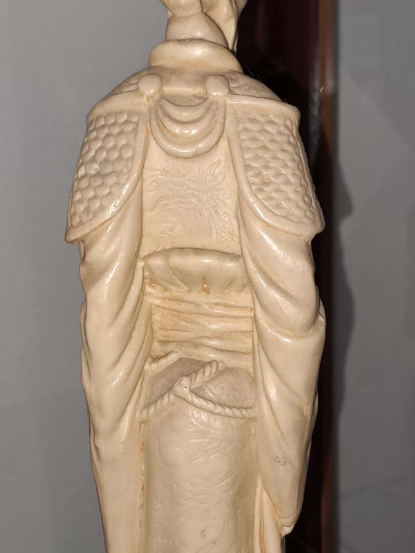 A pair of Japanese Emperor  Royal couple tall detailed figurines